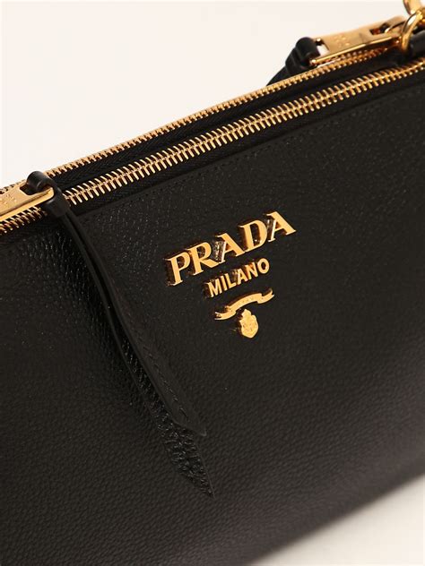 nuova collezione borse prada 2017|borse prada a tracolla.